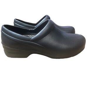 Easy Works By Easy Street Kris Black Slip-resistant Slip On Shoes Size 7